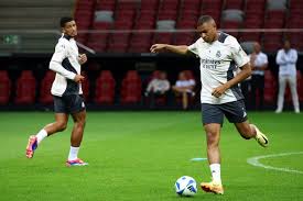 效的协作和 效的协作和